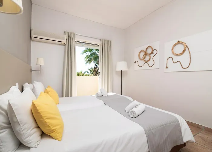 Hotel Cavo D'oro *