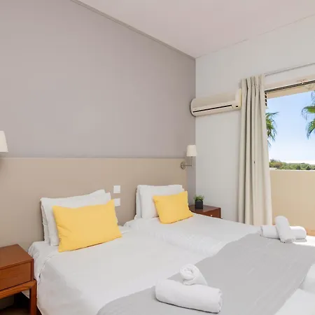 Cavo D'oro Hotel *